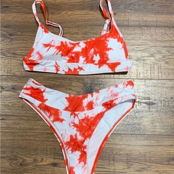 Red Tie Dye High Waisted bikini size small - Picture 2 of 2
